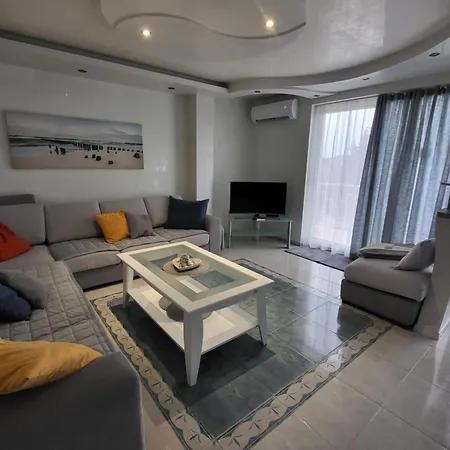 Апартамент мареа Свети Влас