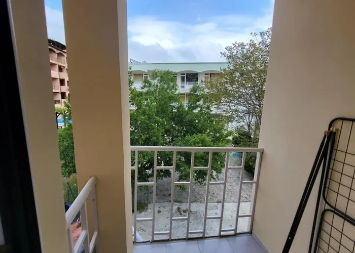 мареа Апартаменты *